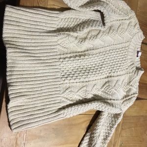 Warm GAP sweater